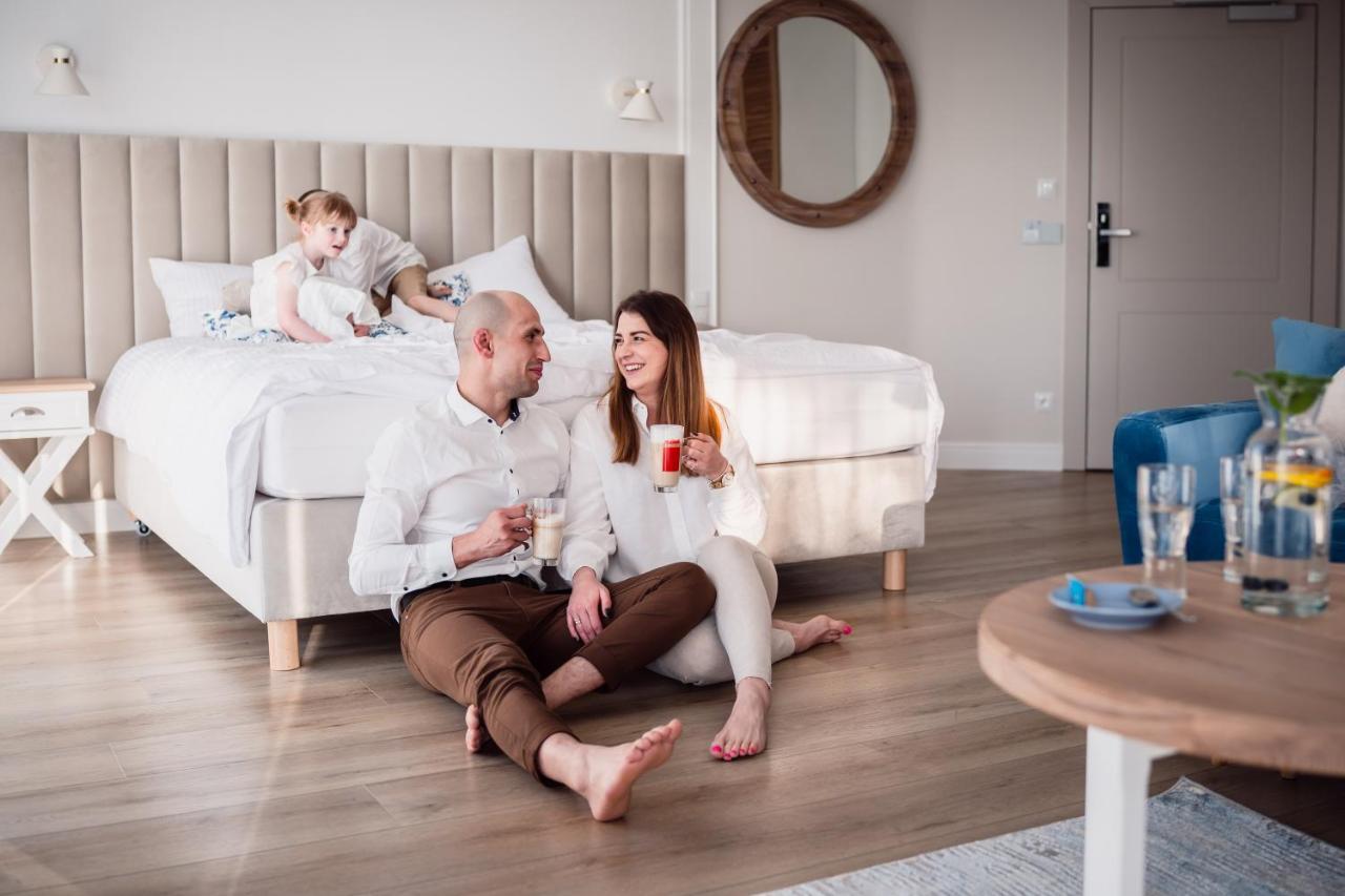 Hotel Szerokie Wody Sea & Sand 乌斯特卡 外观 照片