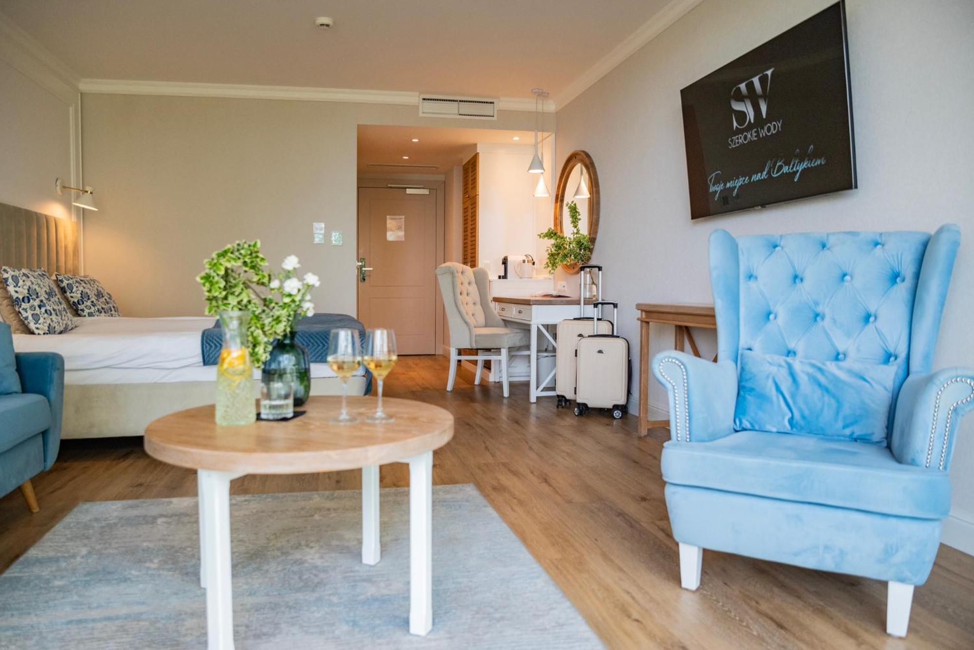 Hotel Szerokie Wody Sea & Sand 乌斯特卡 外观 照片
